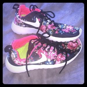 Black Denim Floral Nike’s GUC